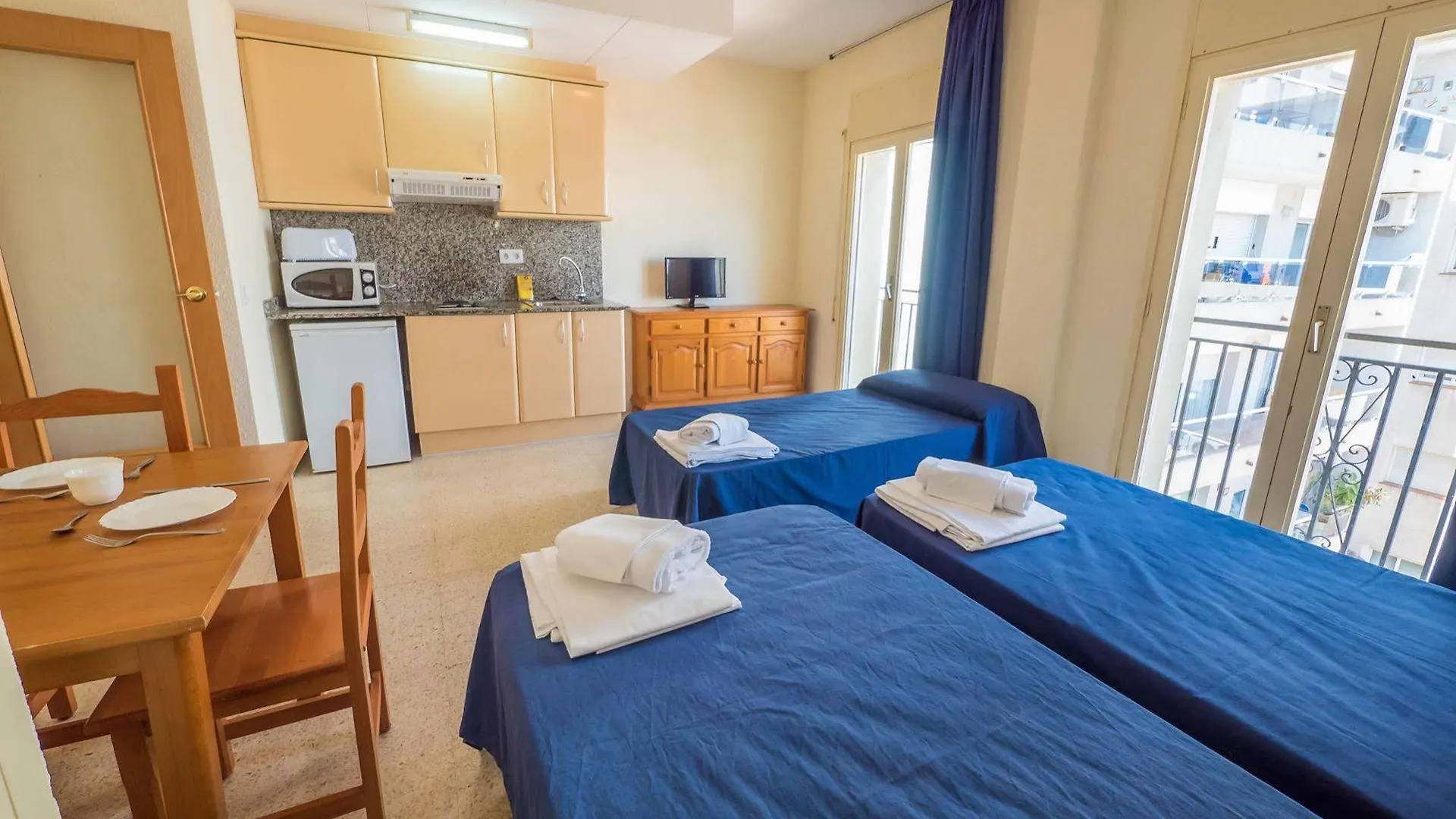 Apartamentos Ar Dalia 0*, Lloret de Mar Španělsko